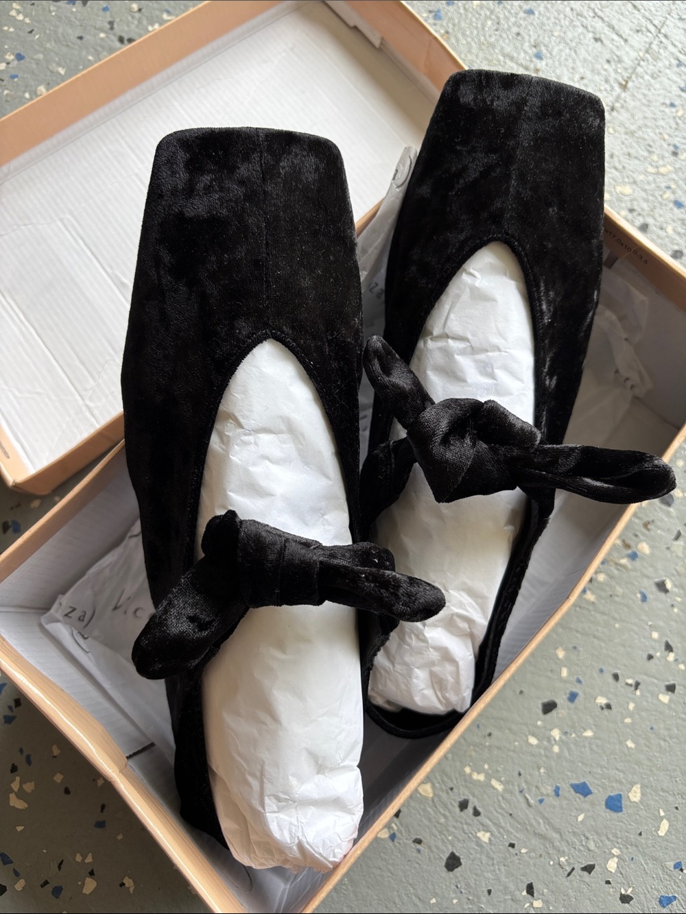 Anthropologie Vicenza Bow Mary Jane Flats